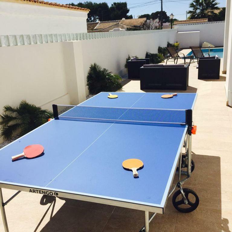 Campoamor Villa & Private Pool, Garden & Roof Terraces Distant Sea Views 오리후엘라 외부 사진