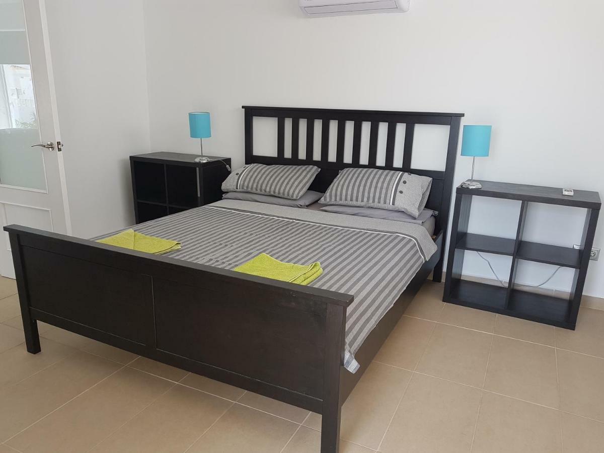 Campoamor Villa & Private Pool, Garden & Roof Terraces Distant Sea Views 오리후엘라 외부 사진